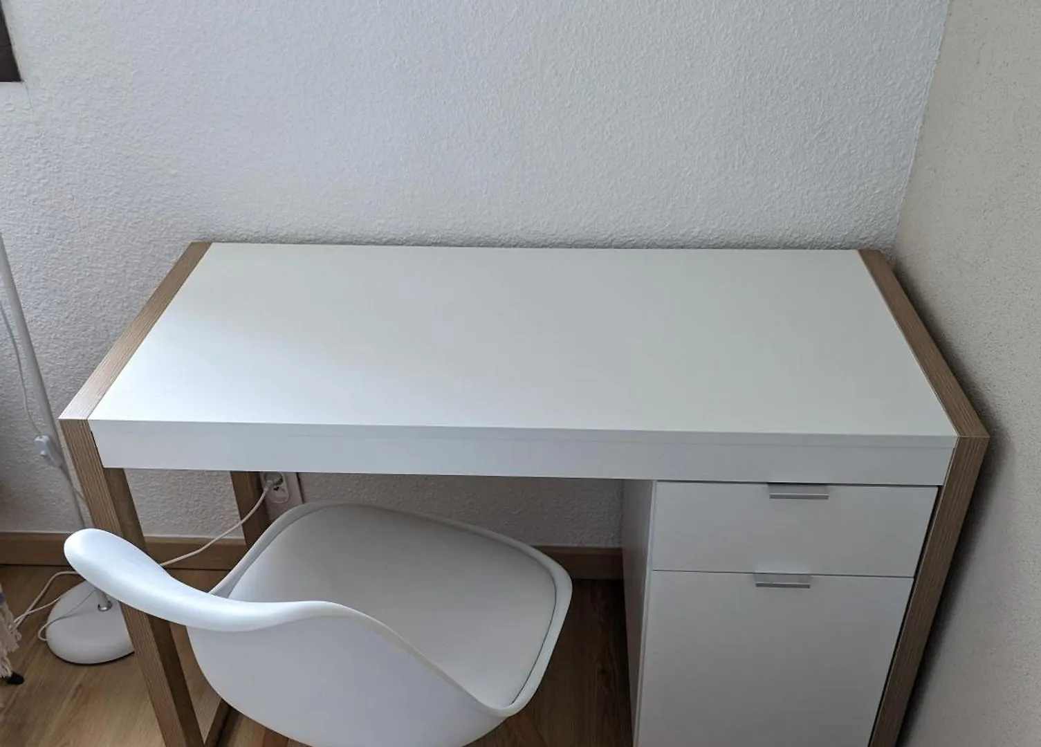 Central Spacious Flat With Private Parking 샤모니 아파트